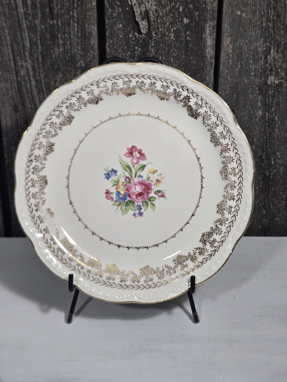 Vintage Stetson "American Beauty" Dinner Plate